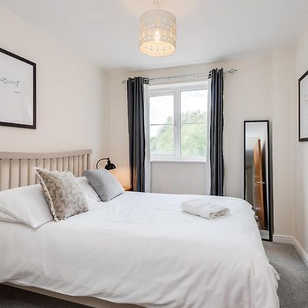 Modern 2 Bedroom Apartment In Popular Jericho !!! Oxford Kültér fotó