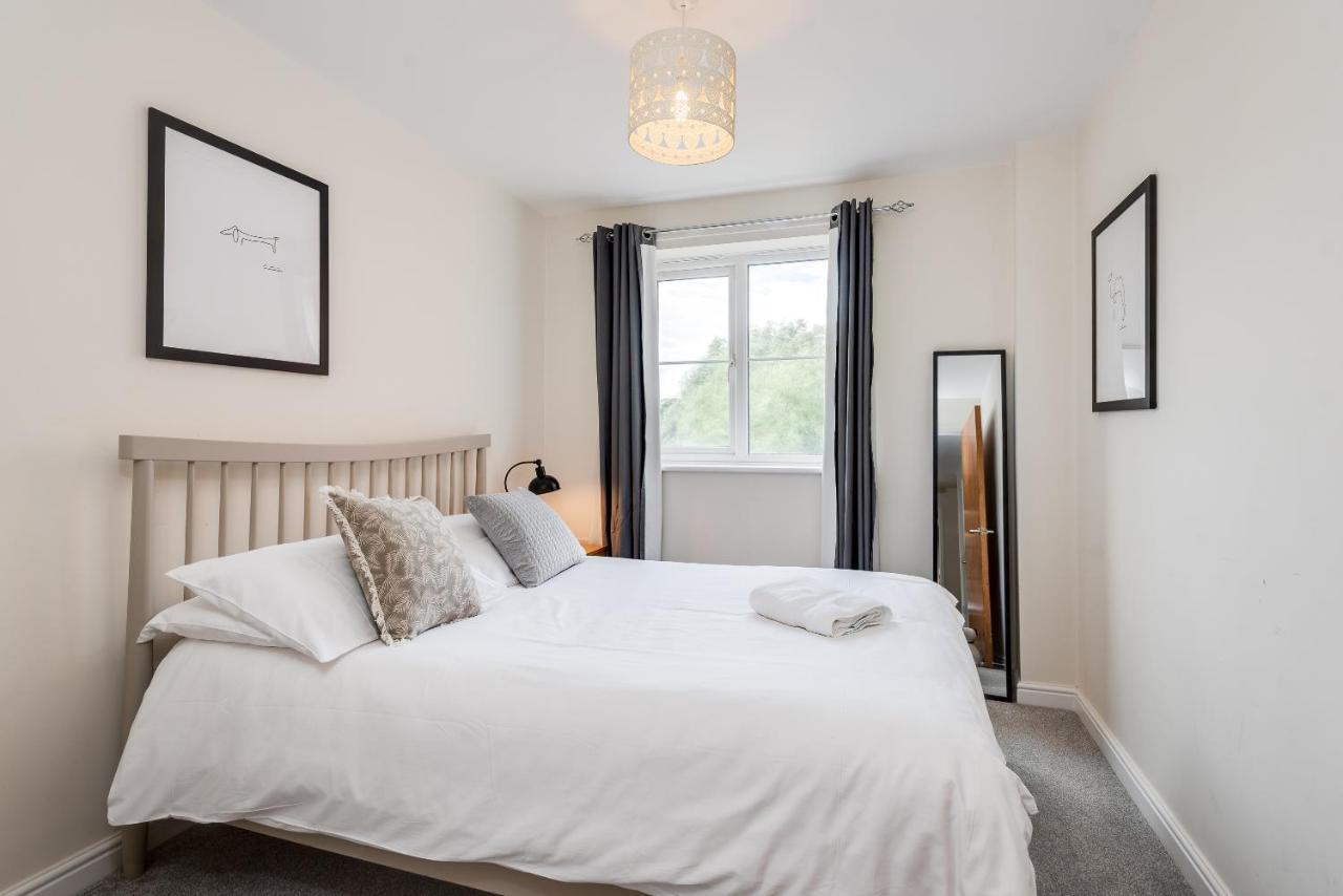 Modern 2 Bedroom Apartment In Popular Jericho !!! Oxford Kültér fotó