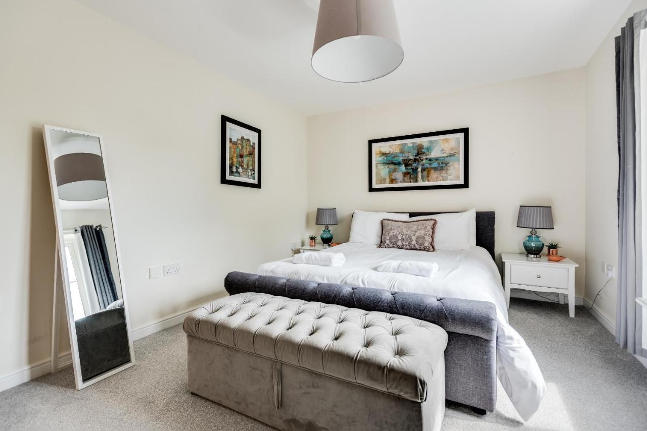 Modern 2 Bedroom Apartment In Popular Jericho !!! Oxford Kültér fotó